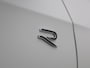 Volkswagen Golf 1.5 eTSI R-Line Edition | 116 PK | Demo | Automaat | Navigatie | Draadloze Apple Carplay | Adaptieve cruise control | Climate control | Stuur- en Stoelverwarming | Achteruitrij Camera | Park Assist | Sfeerverlichting | Keyless | Dodehoek sensoren | Black style Pakket |
