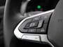 Volkswagen Golf Variant 1.5 eTSI R-Line Edition 116 PK Automaat | Demo | Apple Carplay draadloos | 360 Camera | Navigatie | Digital cockpit | Android Auto draadloos | Dodehoek sensoren | Elektrische achterklep | Black style | 18" Lichtmetalen velgen | Sportstoelen | Keyless access |