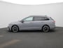 Volkswagen Golf Variant 1.5 eTSI R-Line Edition 116 PK Automaat | Demo | Apple Carplay draadloos | 360 Camera | Navigatie | Digital cockpit | Android Auto draadloos | Dodehoek sensoren | Elektrische achterklep | Black style | 18" Lichtmetalen velgen | Sportstoelen | Keyless access |