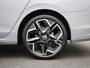 Volkswagen Golf Variant 1.5 eTSI R-Line Edition 116 PK Automaat | Demo | Apple Carplay draadloos | 360 Camera | Navigatie | Digital cockpit | Android Auto draadloos | Dodehoek sensoren | Elektrische achterklep | Black style | 18" Lichtmetalen velgen | Sportstoelen | Keyless access |