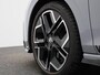 Volkswagen Golf Variant 1.5 eTSI R-Line Edition 116 PK Automaat | Demo | Apple Carplay draadloos | 360 Camera | Navigatie | Digital cockpit | Android Auto draadloos | Dodehoek sensoren | Elektrische achterklep | Black style | 18" Lichtmetalen velgen | Sportstoelen | Keyless access |