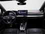 Volkswagen Golf Variant 1.5 eTSI R-Line Edition 116 PK Automaat | Demo | Apple Carplay draadloos | 360 Camera | Navigatie | Digital cockpit | Android Auto draadloos | Dodehoek sensoren | Elektrische achterklep | Black style | 18" Lichtmetalen velgen | Sportstoelen | Keyless access |