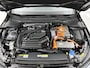 Volkswagen Golf 1.5 eHybrid Life Edition | Demo | 204 PK | Plug-IN | Navigatie | Stuur + Stoelverwarming | Keyless | Multimedia Pakket | Achteruitrijcamera | Getint glas | Adaptive cruise control | Lane Assist | Climate Control |