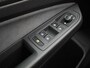 Volkswagen Golf 1.5 eTSI R-Line Business 150 PK | Automaat | Panoramisch Schuif - Kanteldak | Navigatie | Digital Cockpit pro | Keyless | Stoelverwarming | Ledachterlichten met dynamisch knipperlicht | Achteruitrijcamera | Design Pakket Exterieur 'Black Style'