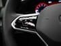 Volkswagen Golf 1.5 eTSI R-Line Business 150 PK | Automaat | Panoramisch Schuif - Kanteldak | Navigatie | Digital Cockpit pro | Keyless | Stoelverwarming | Ledachterlichten met dynamisch knipperlicht | Achteruitrijcamera | Design Pakket Exterieur 'Black Style'