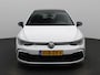 Volkswagen Golf 1.5 eTSI R-Line Business 150 PK | Automaat | Panoramisch Schuif - Kanteldak | Navigatie | Digital Cockpit pro | Keyless | Stoelverwarming | Ledachterlichten met dynamisch knipperlicht | Achteruitrijcamera | Design Pakket Exterieur 'Black Style'