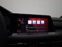 Volkswagen Golf 1.5 eTSI R-Line Business 150 PK | Automaat | Panoramisch Schuif - Kanteldak | Navigatie | Digital Cockpit pro | Keyless | Stoelverwarming | Ledachterlichten met dynamisch knipperlicht | Achteruitrijcamera | Design Pakket Exterieur 'Black Style'