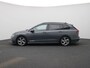 Volkswagen Golf Variant 1.5 eTSI R-Line Business | EM | Automaat | Navigatie | Carplay | Climatronic (Automatische Airco) | Digital Cockpit | Parkeercamera | Elektrische Achterklep