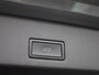 Volkswagen Golf Variant 1.5 eTSI R-Line Business | EM | Automaat | Navigatie | Carplay | Climatronic (Automatische Airco) | Digital Cockpit | Parkeercamera | Elektrische Achterklep