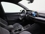 Volkswagen Golf Variant 1.5 eTSI R-Line Business | EM | Automaat | Navigatie | Carplay | Climatronic (Automatische Airco) | Digital Cockpit | Parkeercamera | Elektrische Achterklep