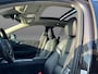 Volvo XC60 2.0 T6 Plug-in Hybrid AWD Ultimate Bright | PHEV Long Range | Trekhaak | 360 Graden Camera | Harman Kardon Audio | Panoramadak | Keyless Entry | Elektrische Achterklep | Elektrisch Verstelbare Voorstoelen | Lederen Bekleding | Stoelverwarming | Alarm | Gelamineerd Glas | Navigatie | Apple Carplay | Android Auto