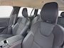Volvo V60 2.0 T6 Twin Engine PHEV AWD | Dealer Onderhouden! | Achteruitrijcamera | Harman Kardon | Stoelverwarming | Adapt. Cruise Control | Elektr. Achtgerklep | 12 maanden garantie! |
