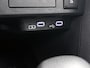 Toyota Yaris Cross 1.5 Hybrid 115 Dynamic Comfort Pack | BTW voertuig | Dodehoek detectie | Stuur+stoelverwarming | Parkeersensoren Voor+Achter | Draadloze telefoonlader |