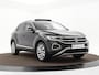 Volkswagen T-Roc 1.5 TSI 150pk DSG Style · Panoramadak · Camera · P-Sensoren · Apple/Android Car Play · Navigatie · 18'' Inch · Garantie t/m 02-11-2027 of 40.000km