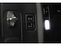 Land Rover Defender 2.0 P300e 110 X-Dynamic HSE | FACELIFT | ClearSight | Meridian Surround | Koelbox | Luchtvering | Trekhaak