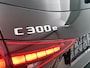 Mercedes-Benz C-klasse Estate 300 e 140 Years Edition | Comfortpakket Plus | Nightpakket | Parkeerpakket met 360°-camera | Trekhaak | Middenconsole metaalstructuur | GUARD 360° Plus | Panoramaschuifdak | Warmtewerend, donkergetint glas |  19" multispaaks lichtmetalen AMG-velgen |