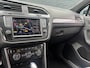 Volkswagen Tiguan 1.4 TSI | R-Line | Navigatie | Trekhaak | Stoelverwarming | Camera | Virtual Cockpit