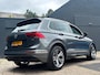 Volkswagen Tiguan 1.4 TSI | R-Line | Navigatie | Trekhaak | Stoelverwarming | Camera | Virtual Cockpit
