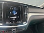 Volvo V60 2.0 T4 R-Design | Trekhaak | CarPlay | Stoelverw. | Memory | Distributieriem is vervangen