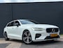 Volvo V60 2.0 T4 R-Design | Trekhaak | CarPlay | Stoelverw. | Memory | Distributieriem is vervangen