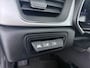 Renault Captur E-TECH hybrid 145 Intens | Trekhaak | Navigatie | Parkeercamera |