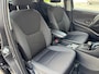 Toyota Yaris 1.5 Hybrid 115 Dynamic Comfort Pack|Parkeersensoren|Camera|Apple CarPlay/Android Auto|Dodehoeksensor|Stoelverw.