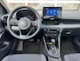 Toyota Yaris 1.5 Hybrid 115 Dynamic Comfort Pack|Parkeersensoren|Camera|Apple CarPlay/Android Auto|Dodehoeksensor|Stoelverw.
