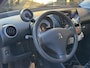 Peugeot 107 1.0 Active - 5Drs - Navigatie / Apple CaprPlay I Airco I Comfort pakket I Dealer onderhouden