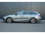 Skoda Octavia Combi 1.5 TSI MHEV Sportline Business | Panoramadak | Trekhaak | HUD | Stoelverwarming | Carplay | Camera