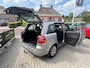 Opel Zafira 2.2 Temptation 7 persoon | airco | trekhaak | cruise | nieuwe apk !