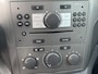Opel Zafira 2.2 Temptation 7 persoon | airco | trekhaak | cruise | nieuwe apk !