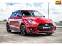 Suzuki Swift 1.4 Sport Smart Hybrid | Airco/Clima | Adaptive Cruise Control | Camera | Stoelverwarming | LM Velgen |