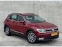 Volkswagen Tiguan 1.4 TSI 150PK 2016 Rood TREKHAAK|NAP|PDC|NAVI