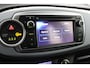 Toyota Yaris 1.5 Full Hybrid Dynamic | Leder-Stof bekleding| Climate control | Cruise control | Lage km stand |