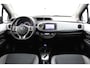 Toyota Yaris 1.5 Full Hybrid Dynamic | Leder-Stof bekleding| Climate control | Cruise control | Lage km stand |