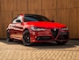 Alfa Romeo Giulia 2.0T GME AWD Competizione 280pk | Pano-dak | Harman/Kardon | ADAS Pack 2