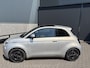 Fiat 500 Giorgio Armani Edition 42 kWh Achteruitrijcamera - Airco - Apple carplay - Navigatie - Parkeersensoren - Draadloze telefoonlader - Panoramadak - Stoelverwarming - Licht metalen velgen 17 inch - Led verlichting Bluetooth - dodehoek detector - Elektrische ramen - Extra getint glas achter - Keyless start - lederen bekleding - Stuur multifunctioneel