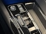 Peugeot 5008 Benzine 130 Pk ** Automaat ** Luxe GT * 7-Persoons * * Adaptive Cruise Control * Navigatie af fabriek + Apple Carplay / Android Auto * Stoelverwarming * 1/2 Lederen interieur * Achteruitrij Camera * Climate Control * Full Led Verlichting * Dod Vingerhoets; Vierde Generatie Eersteklas Service. Al meer dan 100 jaar een begrip in de Brabantse Kempen