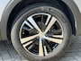 Peugeot 5008 Benzine 130 Pk ** Automaat ** Luxe GT * 7-Persoons * * Adaptive Cruise Control * Navigatie af fabriek + Apple Carplay / Android Auto * Stoelverwarming * 1/2 Lederen interieur * Achteruitrij Camera * Climate Control * Full Led Verlichting * Dod Vingerhoets; Vierde Generatie Eersteklas Service. Al meer dan 100 jaar een begrip in de Brabantse Kempen