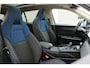Lynk & Co 01 1.5 Plug-in Hybrid 261PK | | Panoramadak | Adaptieve cruise control | Keyless | Verwarmbare voorstoelen | 20 inch Lichtmetalen velgen | Elektrische Achterklep | Apple CarPlay | Android Auto | Getint Glas | Bind Spot Information | 360 Graden Parkeercamera | Draadloze Telefoonlader | Stoelverwarming