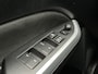 Suzuki Vitara 1.6 High Executive [ TREKHAAK I PANORAMADAK I ALL-SEASON BANDEN]