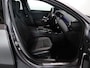 Mercedes-Benz A-klasse 250e Business Solution AMG | Panoramaschuifdak | Premium Plus | Head-up display | Dodehoekassistent |