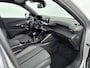 Peugeot 2008 SUV 100pk Allure | Navigatie | Parkeersensoren | Volledig Digitaal instrumentenpaneel | Draadloos Carplay