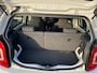 Volkswagen Up! 1.0 high up! | Airconditioning | Cruise control | Navigatie | 15'' Licht metalen velgen | Parkeer sensoren achter |