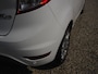 Ford Fiesta 1.0 Style Ultimate dealer onderhouden wordt afgeleverd met nieuwe apk