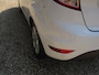 Ford Fiesta 1.0 Style Ultimate dealer onderhouden wordt afgeleverd met nieuwe apk