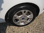 Ford Fiesta 1.0 Style Ultimate dealer onderhouden wordt afgeleverd met nieuwe apk