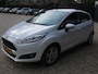 Ford Fiesta 1.0 Style Ultimate dealer onderhouden wordt afgeleverd met nieuwe apk