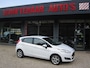 Ford Fiesta 1.0 Style Ultimate dealer onderhouden wordt afgeleverd met nieuwe apk