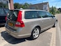 Volvo V70 2.4 D5 Momentum Super Nette Auto !! Trekh.Leder.Navi.Clima etc